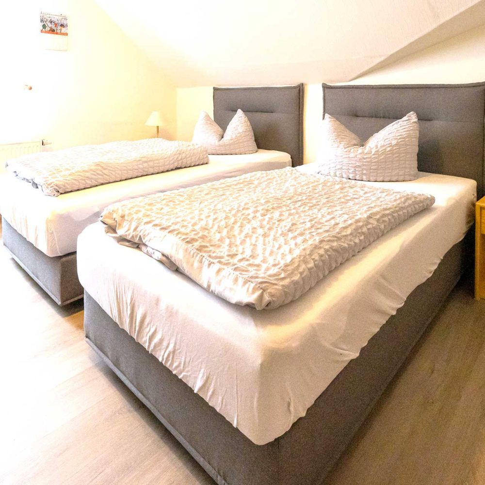 Fallsteinklause_05012026_0170_Zweibett_WEB